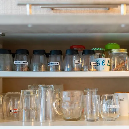 Lägenhet Bright City-center Flat For 4 Guests