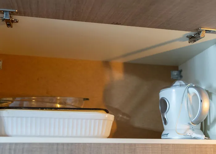 Bright City-center Flat For 4 Guests 아파트