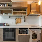 Bright City-center Flat For 4 Guests