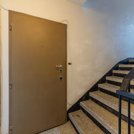 Bright City-center Flat For 4 Guests Varna