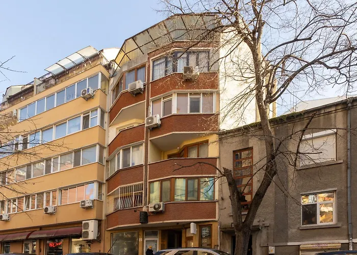 Daire Bright City-center Flat For 4 Guests Varna